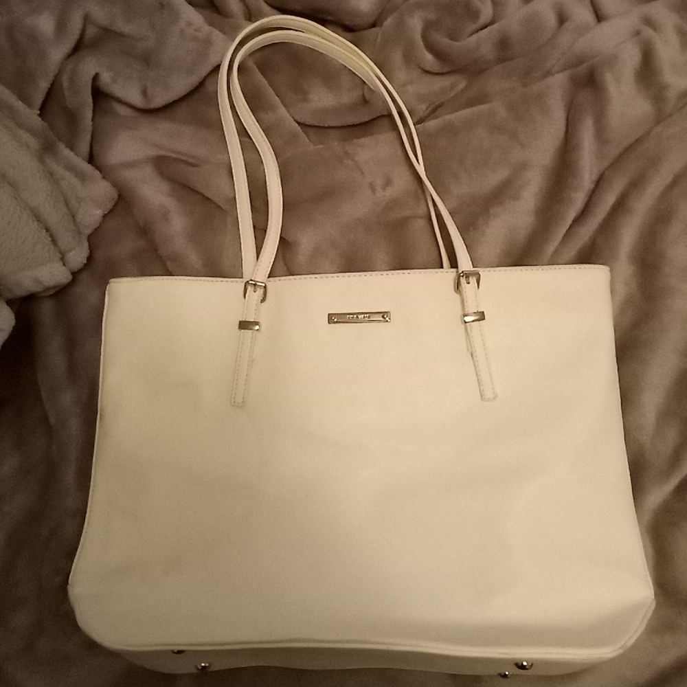 Nine West White tote bag with animal print interior pattern
